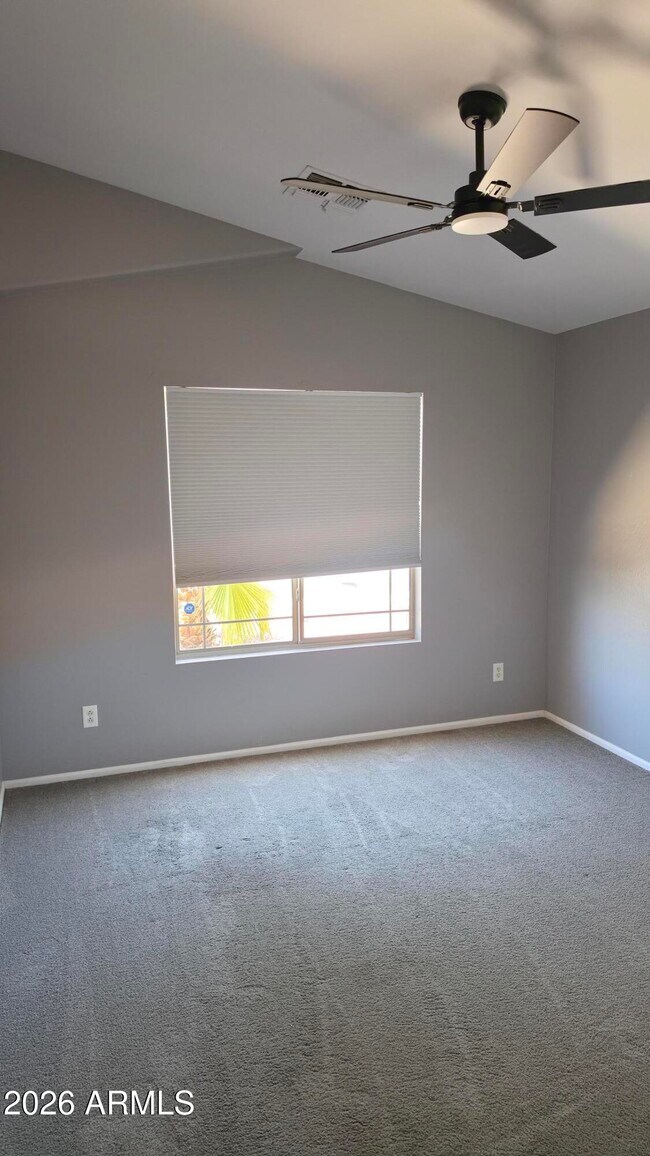 Building Photo - 13201 W Mauna Loa Ln