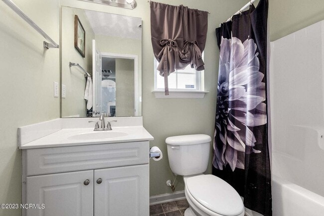 Building Photo - 3 Bedroom home in the highly amenitized Windsor Park!