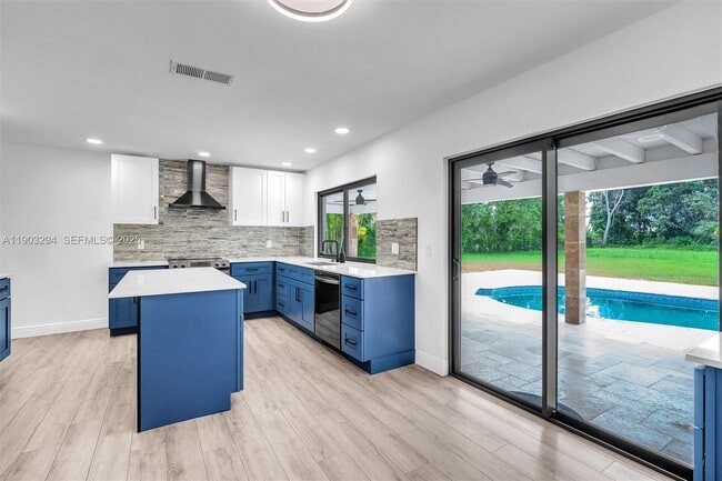 Building Photo - 11476 Sundance Ln