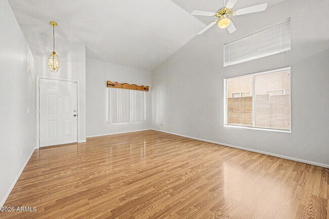 Building Photo - 9969 W MacKenzie Dr