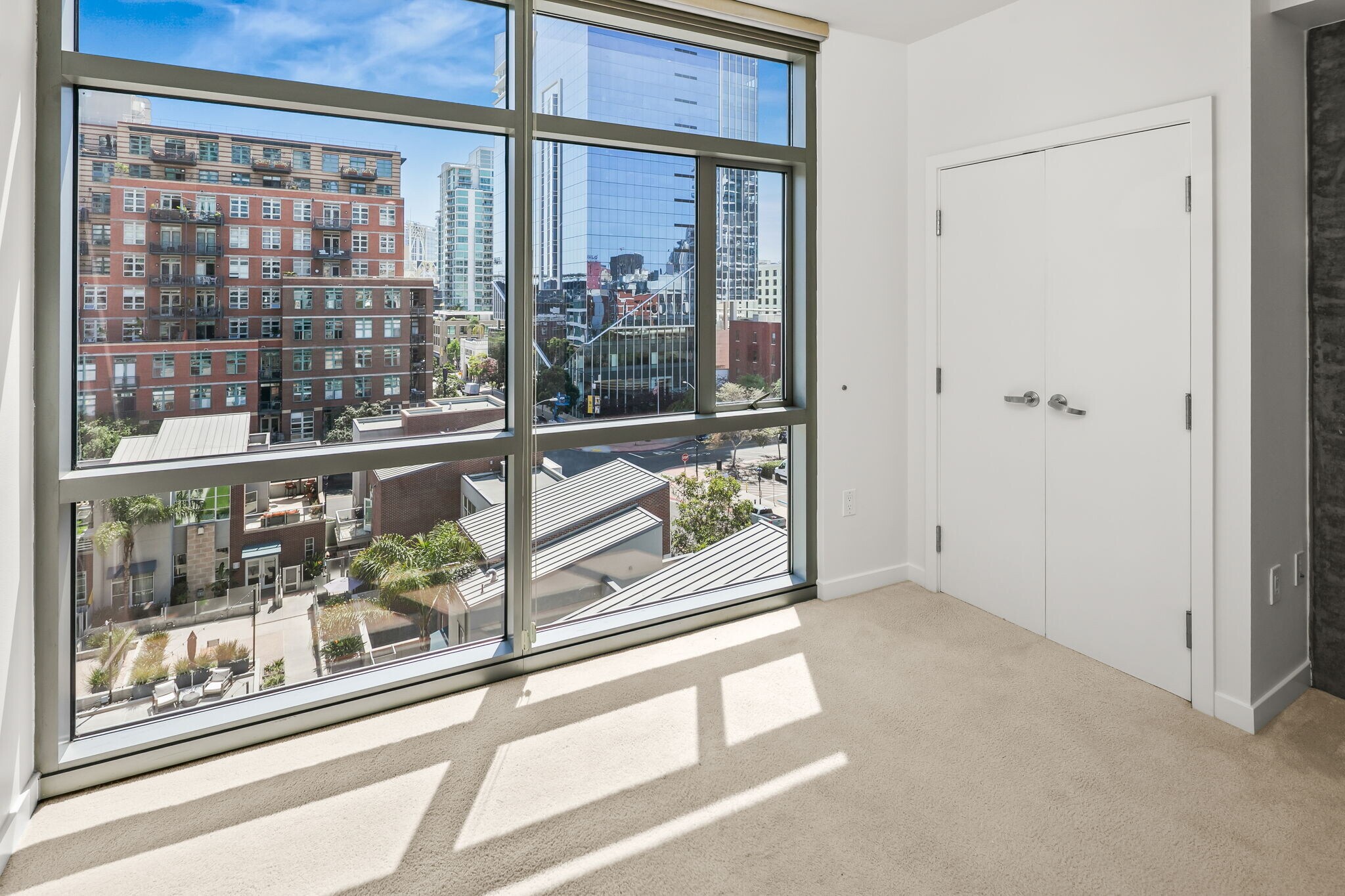 Building Photo - 800 The Mark Ln