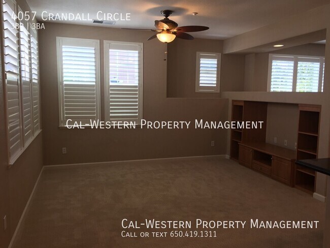 Building Photo - 4057 Crandall Cir