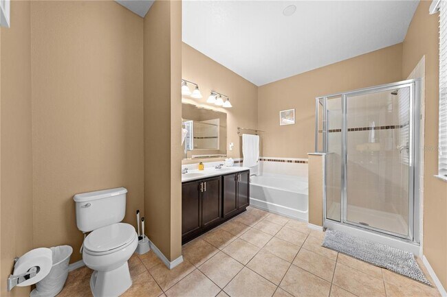 Building Photo - 4704 Ruby Red Ln
