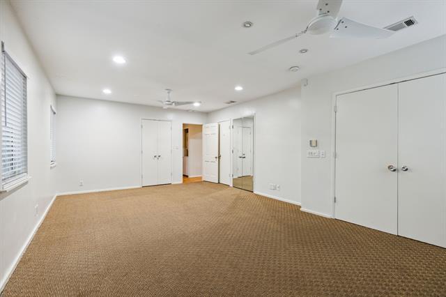 Building Photo - 5102 W Mockingbird Ln