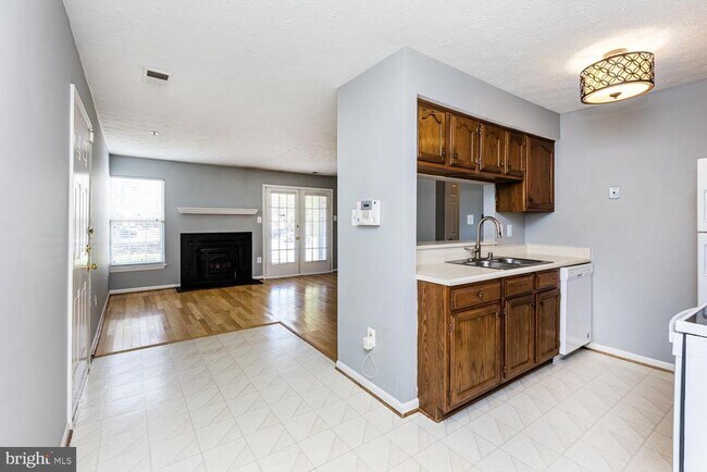 Building Photo - 4732 Dorsey Hall Dr