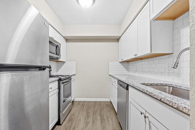 Building Photo - 2134 Stirrup Ln