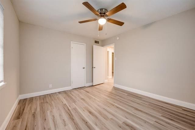 Building Photo - 3912 Lakewood Dr