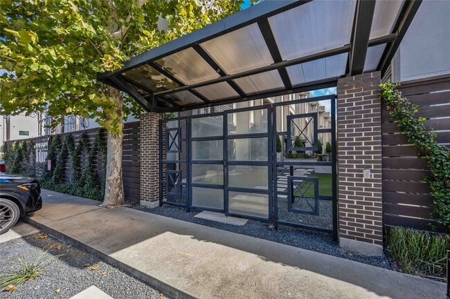 Building Photo - 4235 Allen St