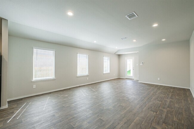 Building Photo - 14668 Blackbrush Mnr