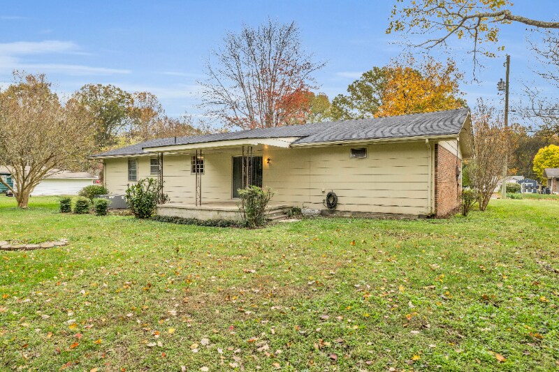 Building Photo - 11635 Jenkins Rd