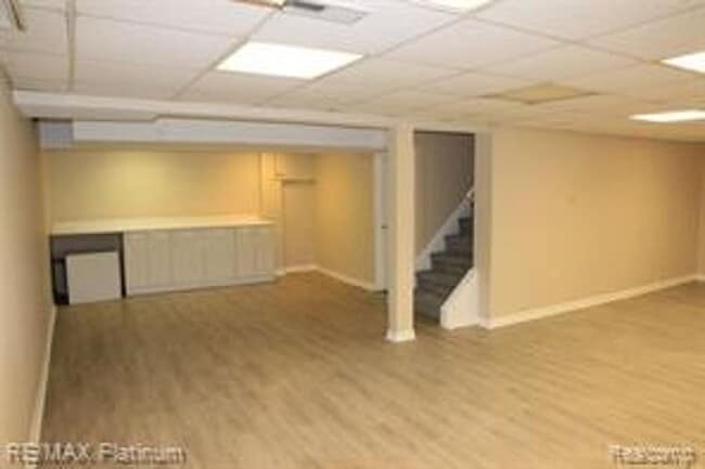 Building Photo - 5116 Prentis-