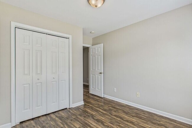 Building Photo - Beautifully Updated 3-Bedroom Home in Gree...