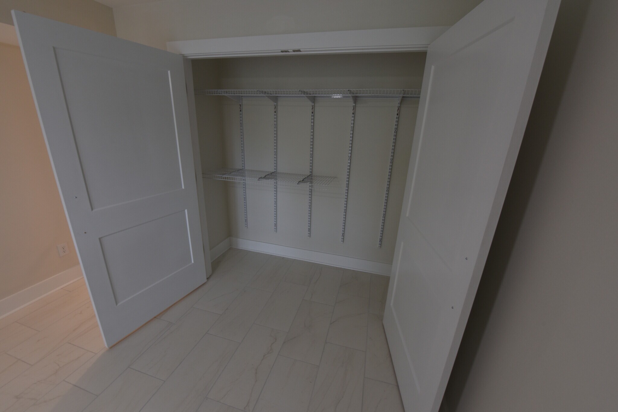 Building Photo - 57 Hanover Cir