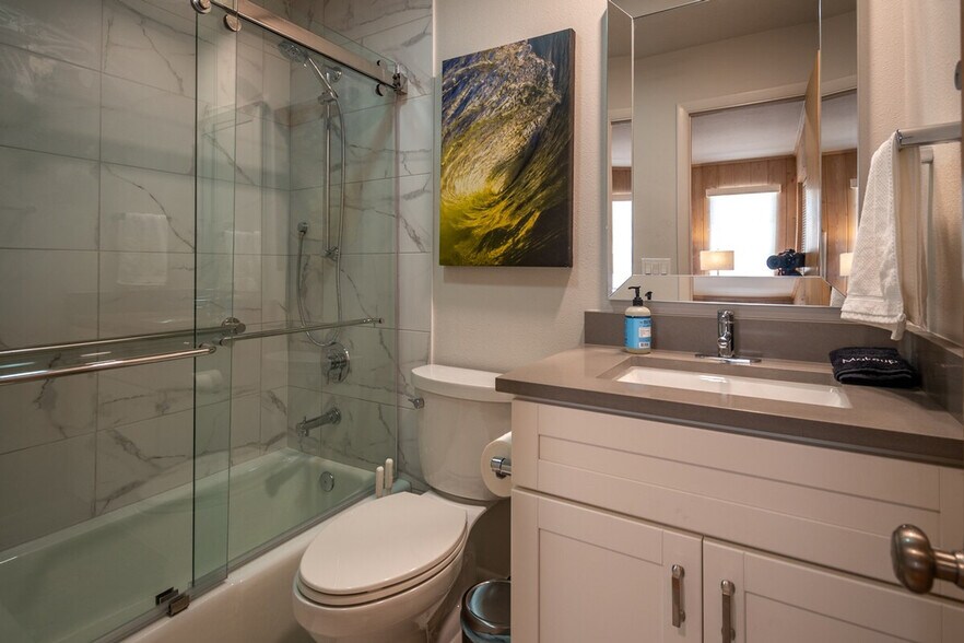 Building Photo - 7715 Manasota Key Rd