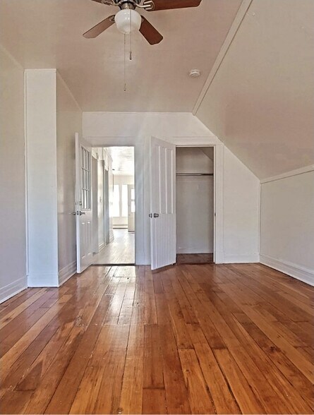 Building Photo - 75 Madison St