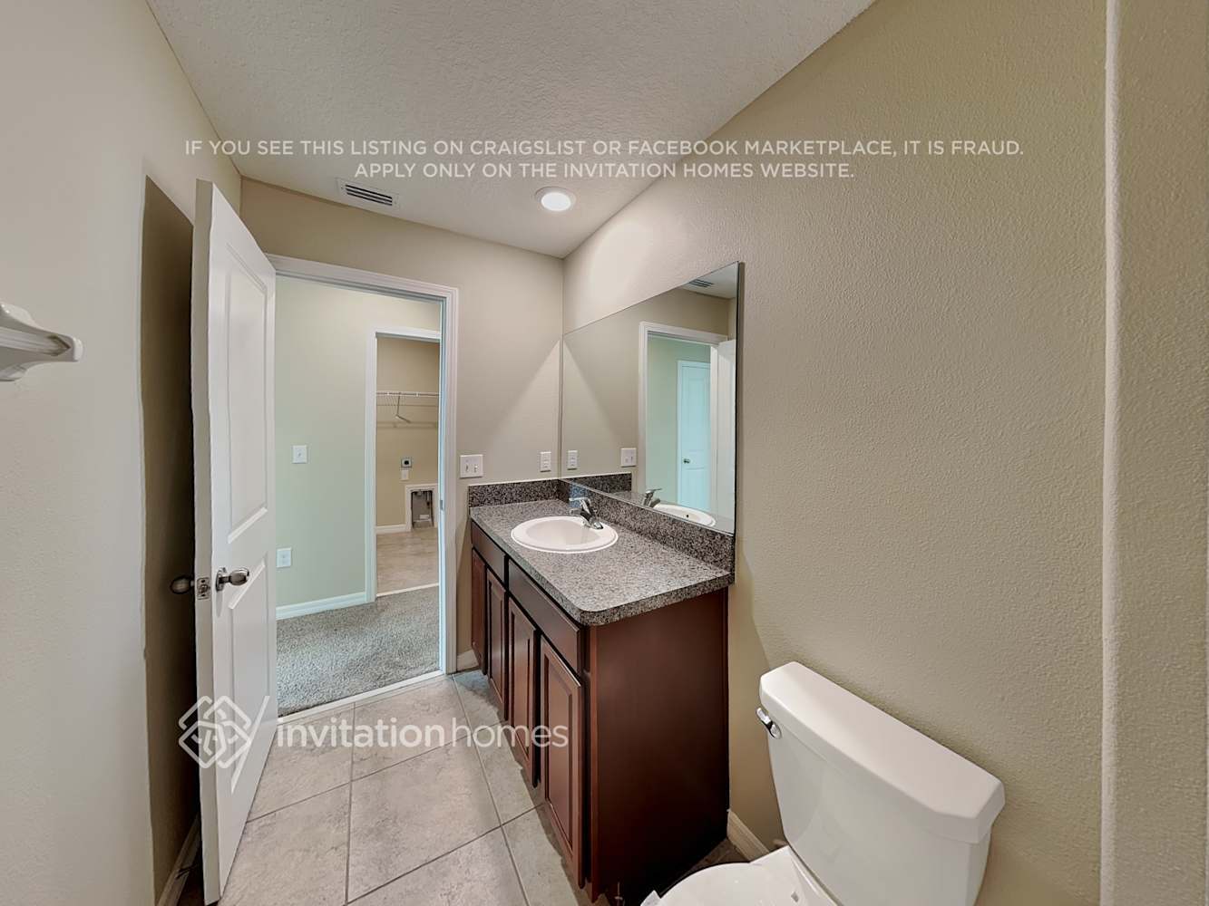 Building Photo - 5140 White Chicory Dr