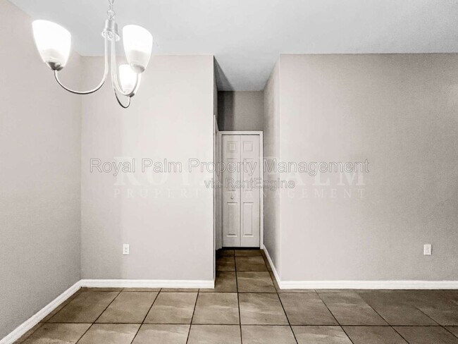 Building Photo - 1322 Trafalgar Pkwy