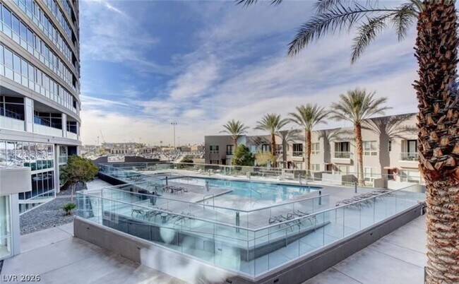 Building Photo - 4525 Dean Martin Dr