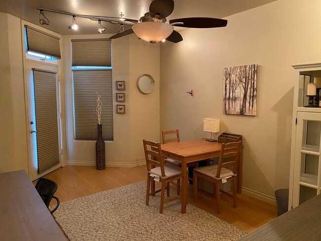 Building Photo - Fully furnished rental in downtown Anchorage