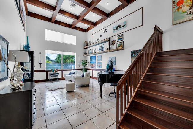 Building Photo - 6362 Brava Way