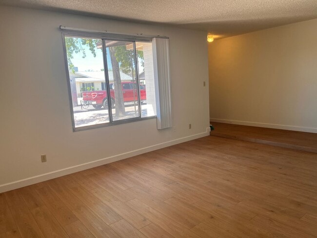 Building Photo - AWESOME TEMPE HOME!!