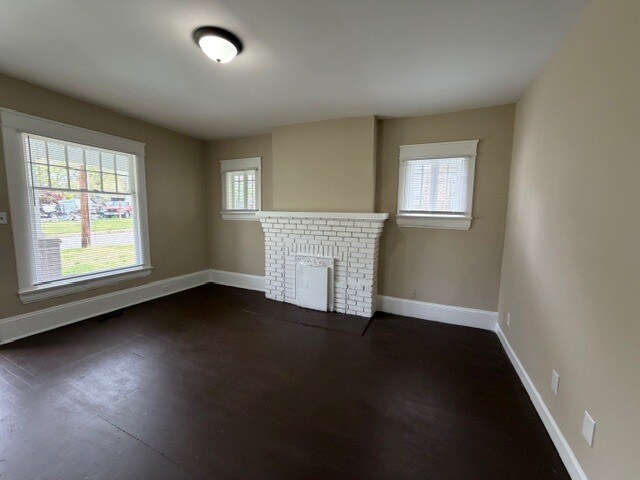 Building Photo - 1408 Harding St