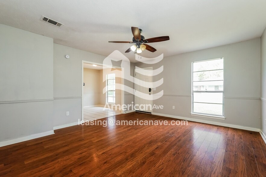 Building Photo - 1443 Cherrie Ave