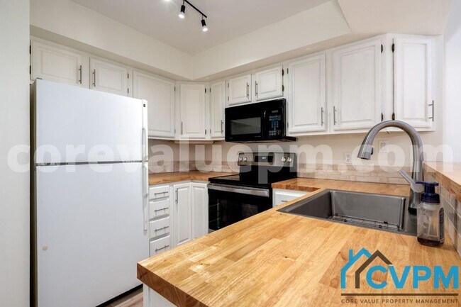 Building Photo - 2506 Airy Hill Cir