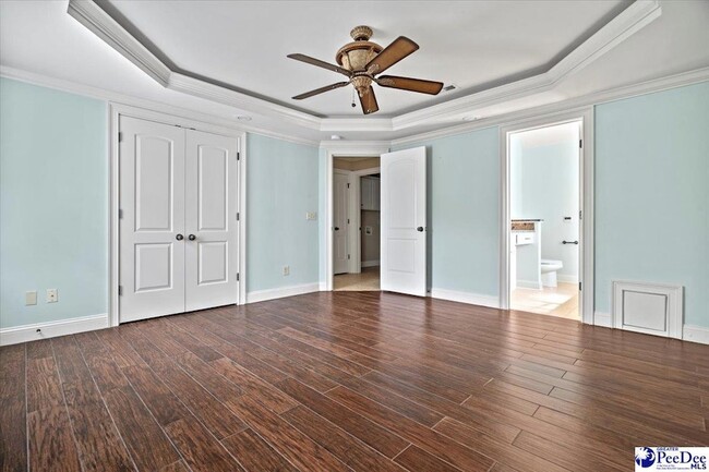 Building Photo - 1601 Pickford Ln