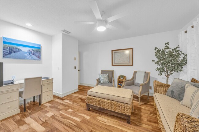 Building Photo - 25 SE Turtle Creek Dr