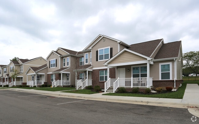 Primary Photo - Beacon Pointe Townhomes