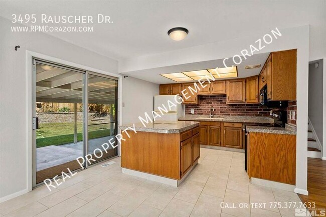 Building Photo - 3495 Rauscher Dr