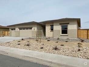Building Photo - $2495 - MODERN - LARGE YARD - GRANITE - ST...