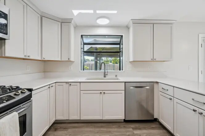 Building Photo - 2553 Candlewood Dr