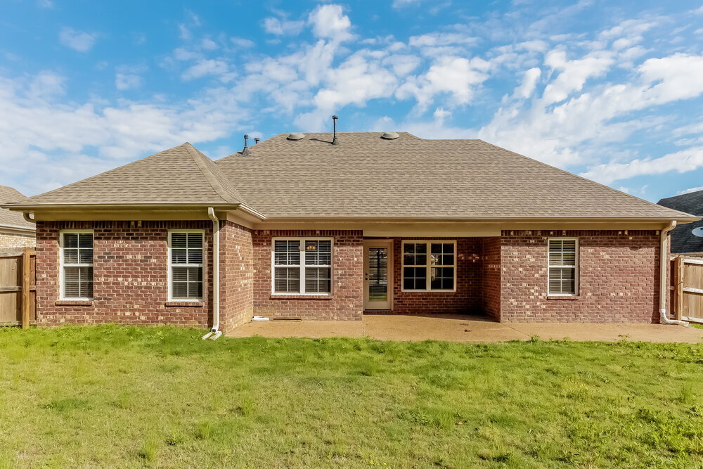 Building Photo - 2665 Cherry Tree Dr