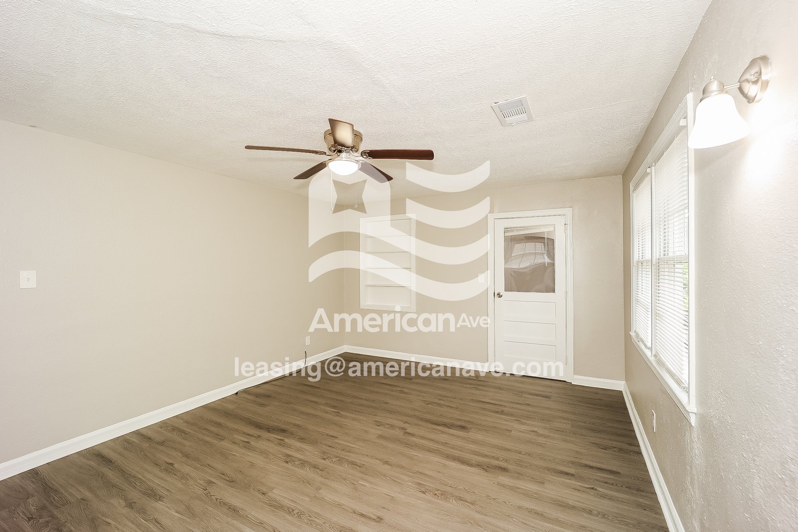 Building Photo - 2438 Pye Ave