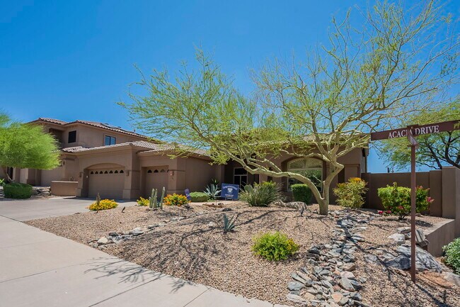 Building Photo - 10835 E Acacia Dr