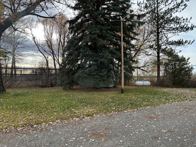 Building Photo - 9333 US-212