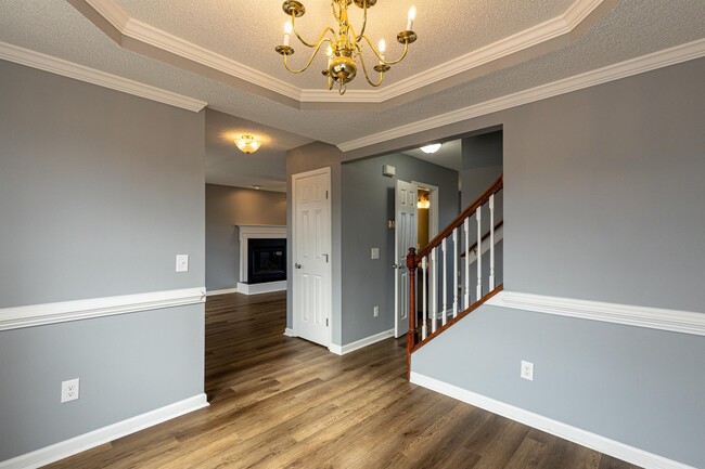 Building Photo - 204 Landmark Dr