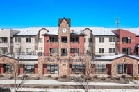 Building Photo - 310 N Promenade Loop