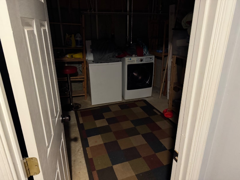 Building Photo - 15017 Oak Crest Ct