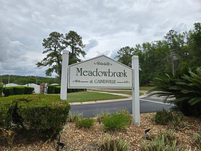 Building Photo - Beautiful & Spacious 3-Bedroom Home in Gated Community – 2-Car Garage!