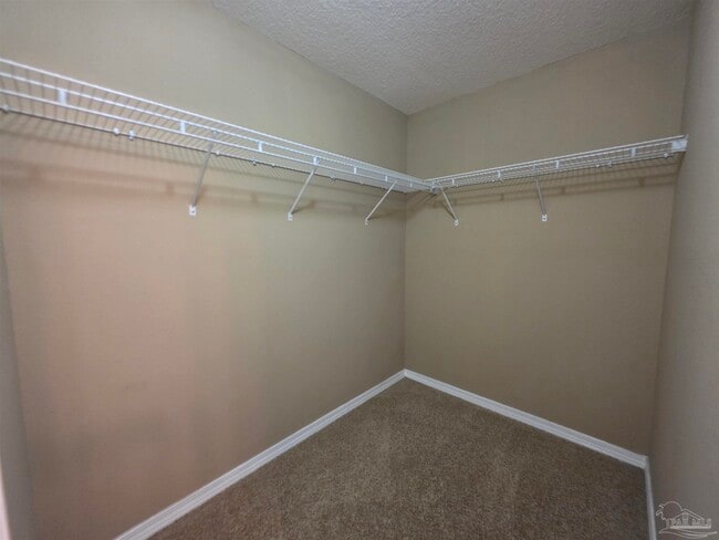 Building Photo - 10552 Wilderness Ln