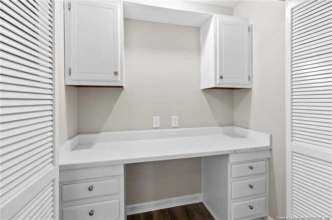 Building Photo - 3101 Ansley Dr