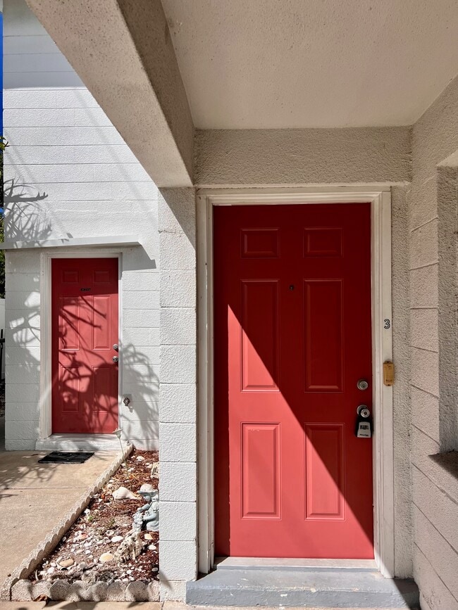 Unit 3 - 7338 Coquina Way