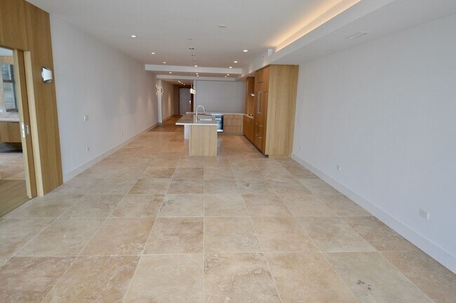 Building Photo - LUXURY 3 BEDROOM CONDO in the Unique Urban Enclave  of Palentine. Walk to Balboa Park! Parking wi...