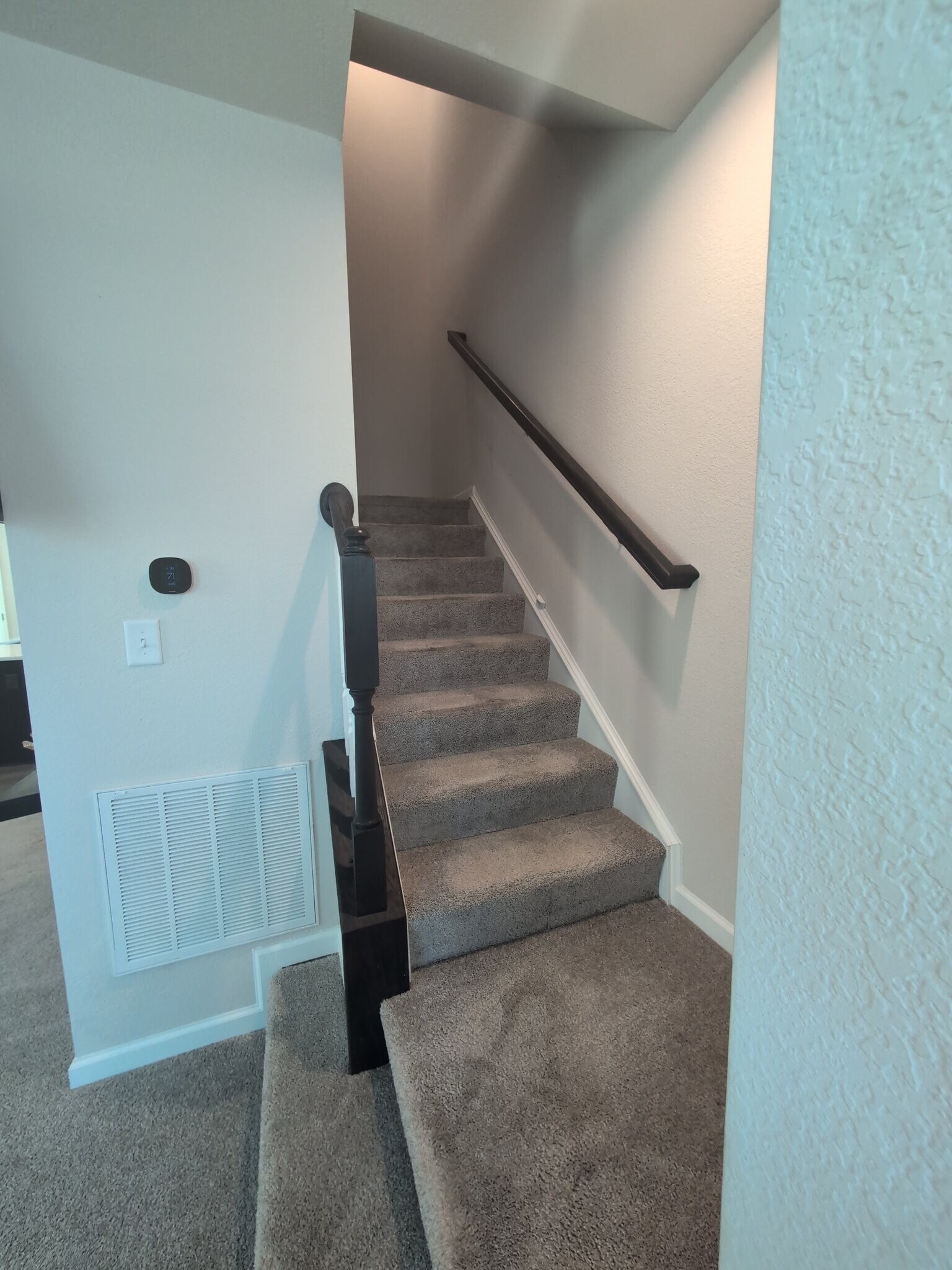 Building Photo - 4138 Riverside Dr