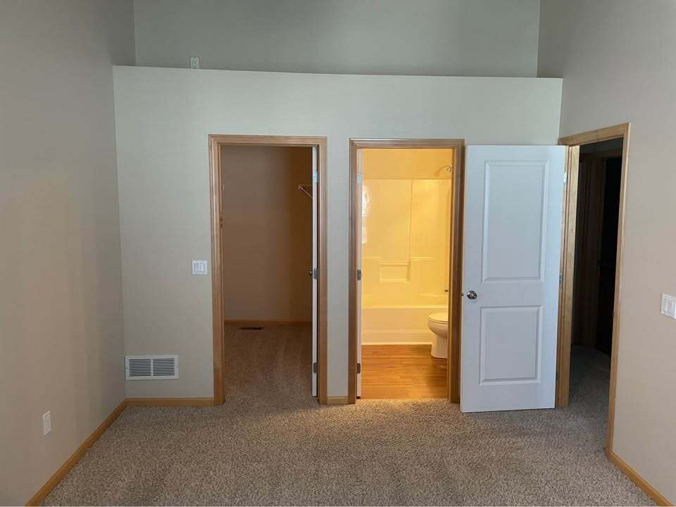 Building Photo - 5539 Boston Ct