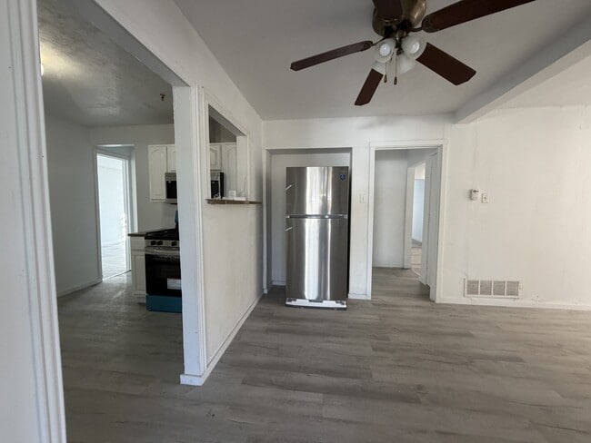 Building Photo - 317 Choctaw Trce