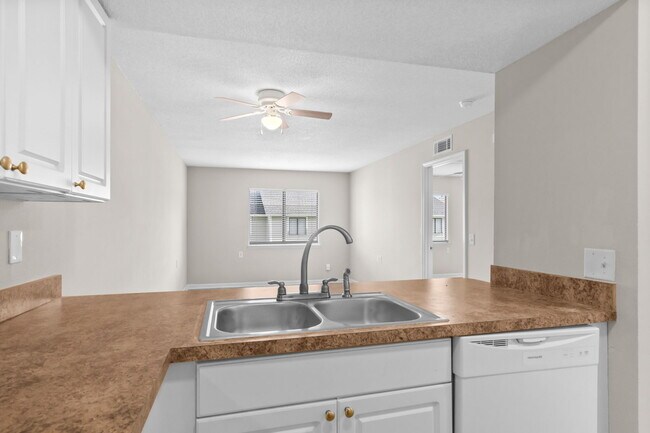 Building Photo - 3555 SC-544